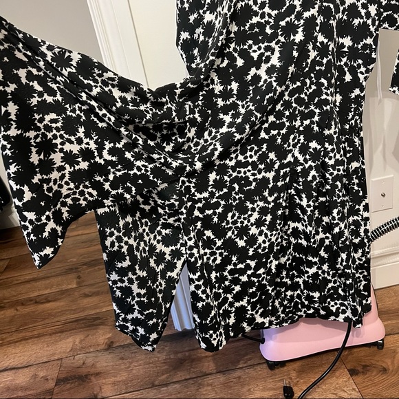 TOPSHOP Maxi Dress NWT - Picture 4 of 6